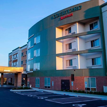 Courtyard By Marriott St. Louis St. Peters Hotel Saint Peters Exterior photo
